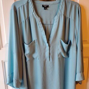 Women's Torrid Teal V Neck Button Down Blouse- Size 3X - Used